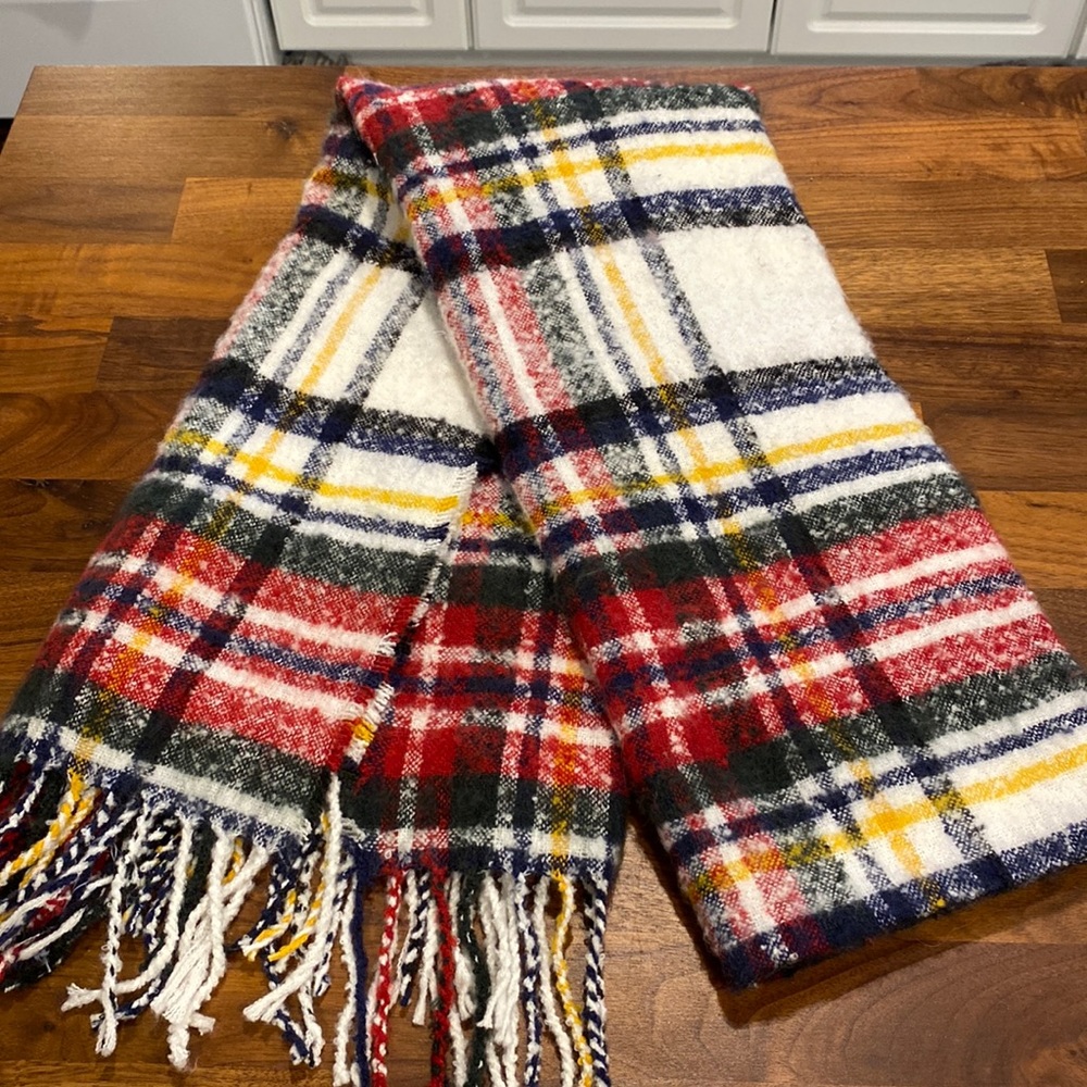 Steve Madden Scarf Never Worn